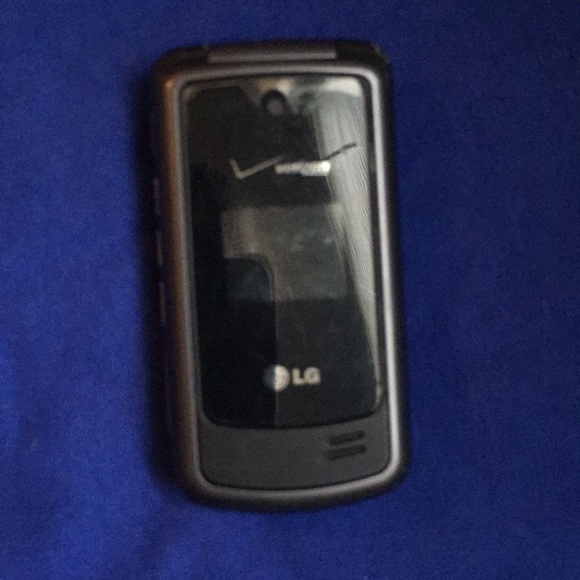 Accessories Vintage Lg Flip Phone Poshmark